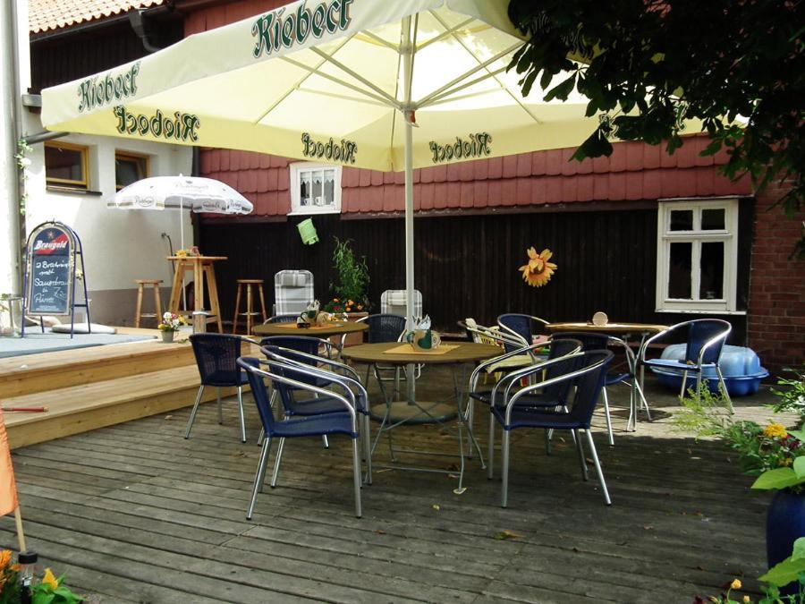 Gasthaus & Hotel Zur Linde Friedrichroda Ngoại thất bức ảnh